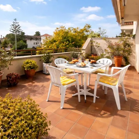 Apartament Charming With Shared Pool Views Sitges