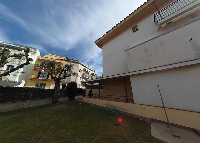 Charming With Shared Pool Views Apartamento *