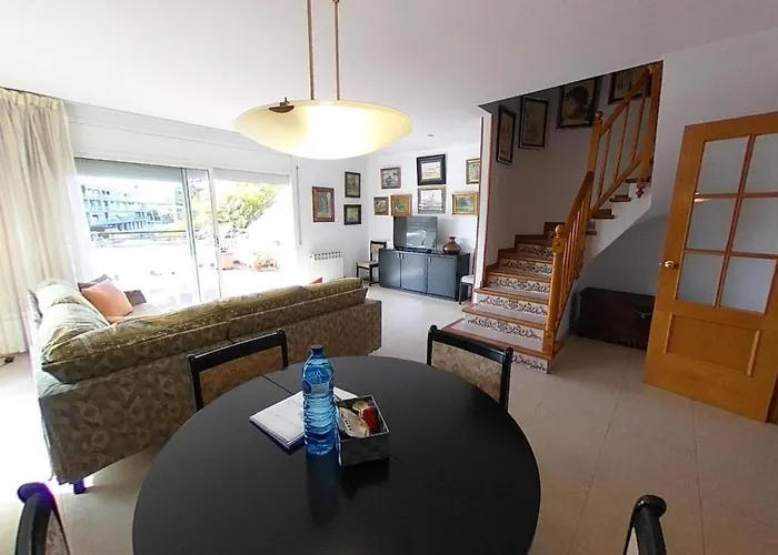 Apartamento Charming With Shared Pool Views Sitges