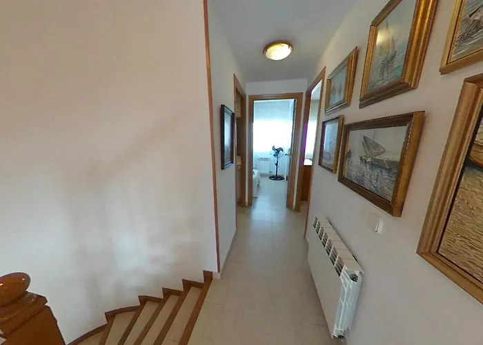 Charming With Shared Pool Views Apartamento