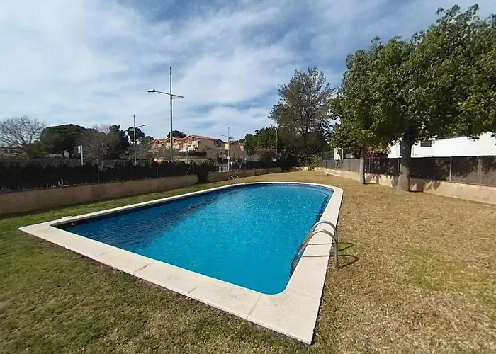 Apartamento Charming With Shared Pool Views