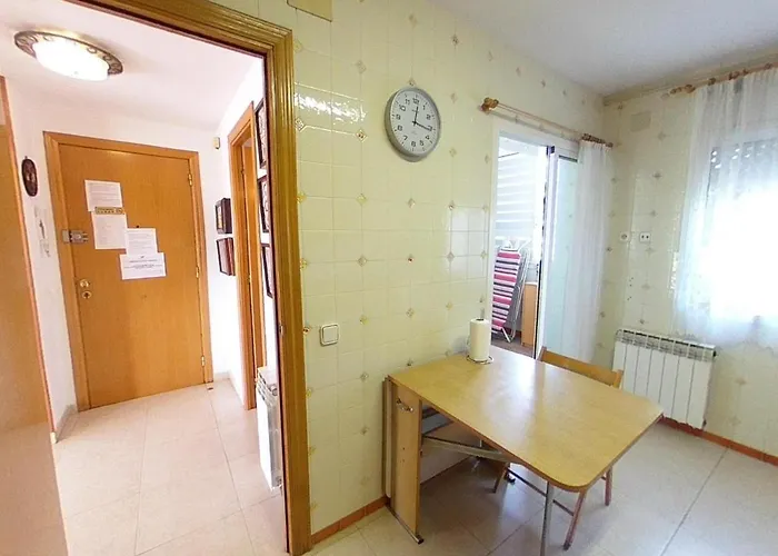 Charming With Shared Pool Views Apartamento Sitges