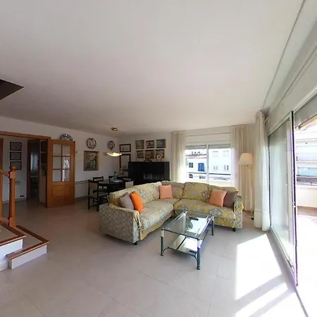 Apart Atico Duplex Coral * Sitges